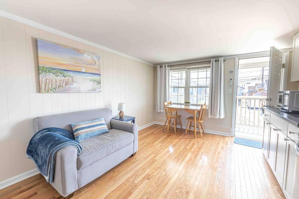 Appartement Steps From The Sandy Beach! Seashell à Old Orchard Beach Extérieur photo